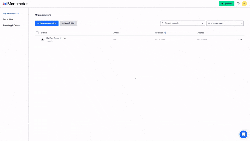 Een GIF die laat zien waar je de informatieve video's kunt vinden op Mentimeter.